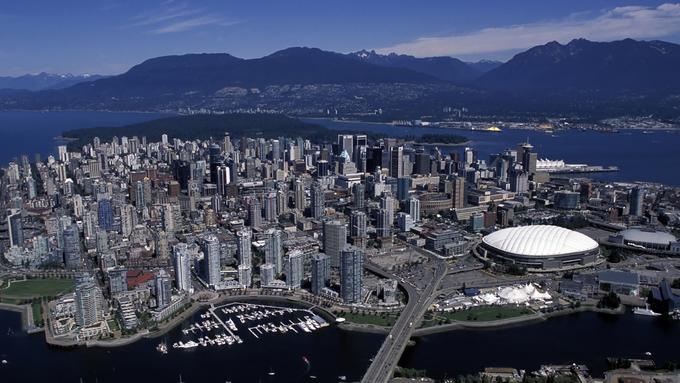 Moving to Canada International Shipping To Vancouver