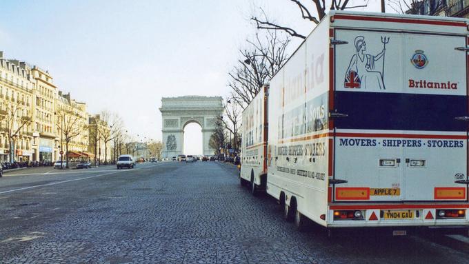 Removals from Europe to Hull