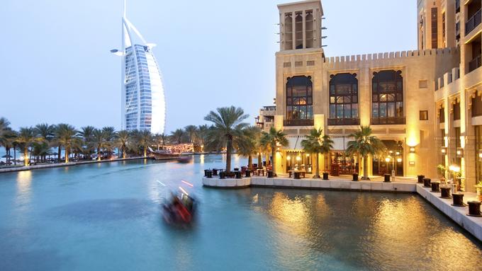 Moving to United Arab Emirates International Shipping To Dubai